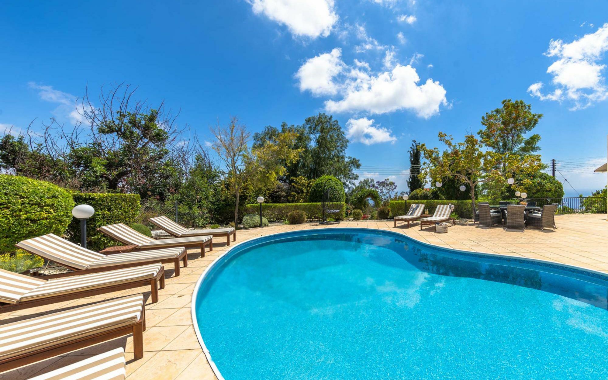 Villa Atlantica Peyia Bagian luar foto