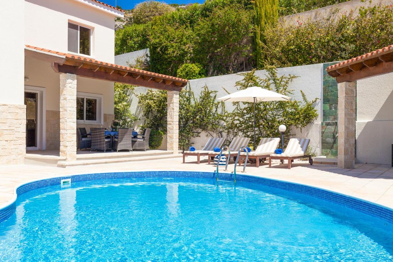Villa Atlantica Peyia Bagian luar foto