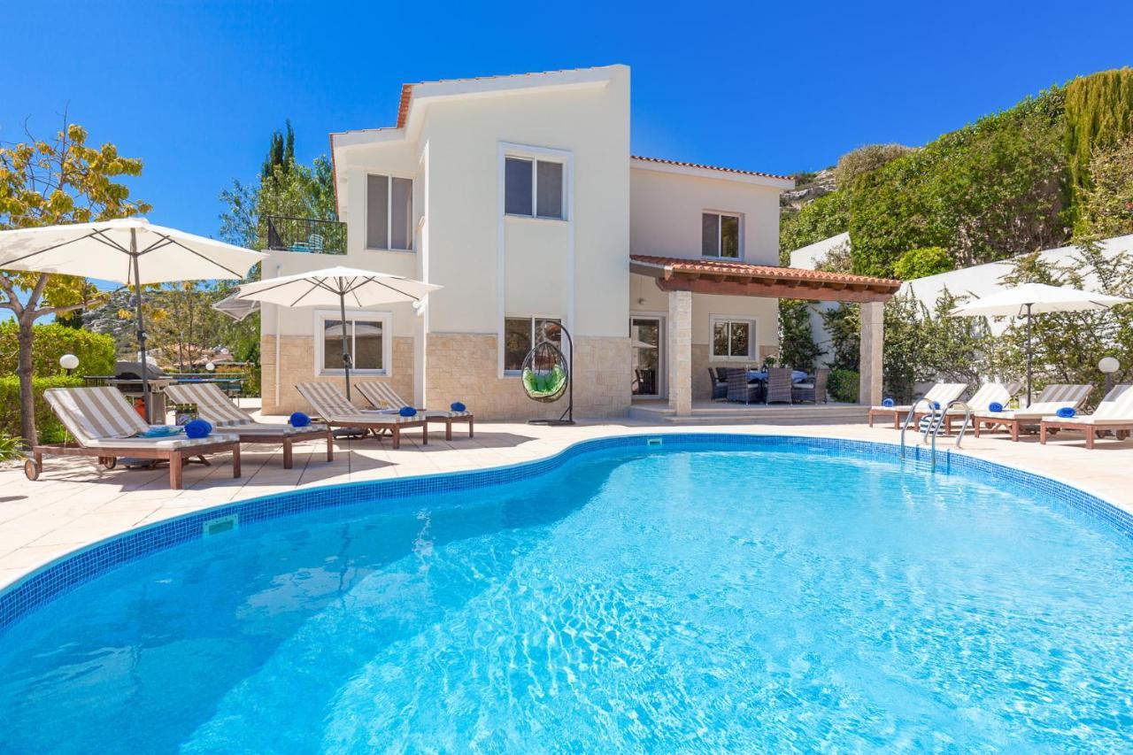 Villa Atlantica Peyia Bagian luar foto