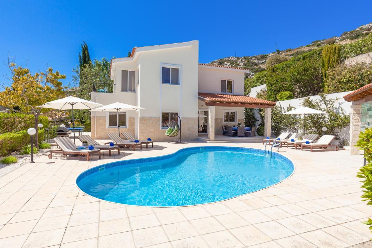 Villa Atlantica Peyia Bagian luar foto
